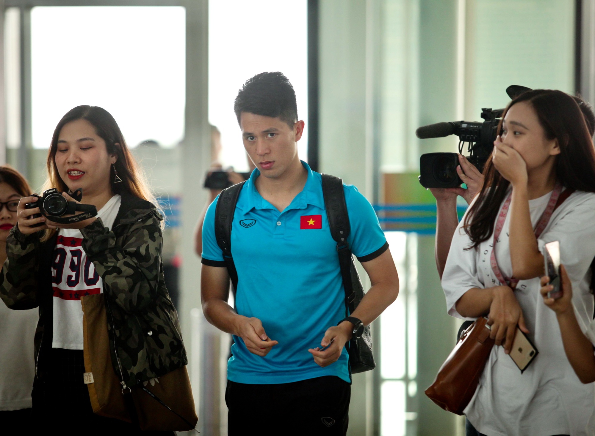 Tuyen Viet Nam cuoi rang ro chinh phuc Malaysia anh 3