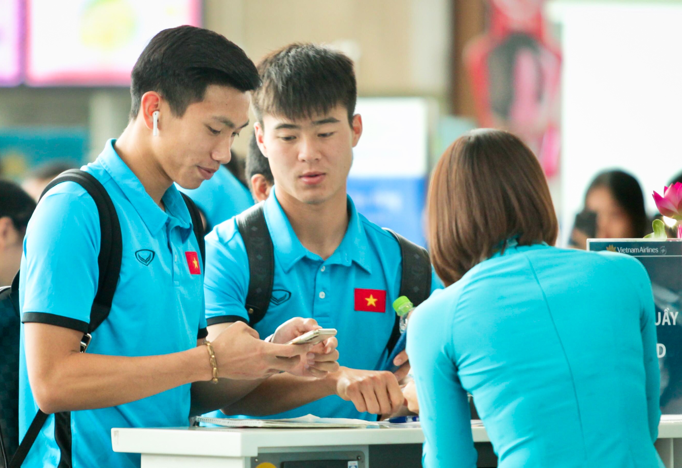 Tuyen Viet Nam cuoi rang ro chinh phuc Malaysia anh 7