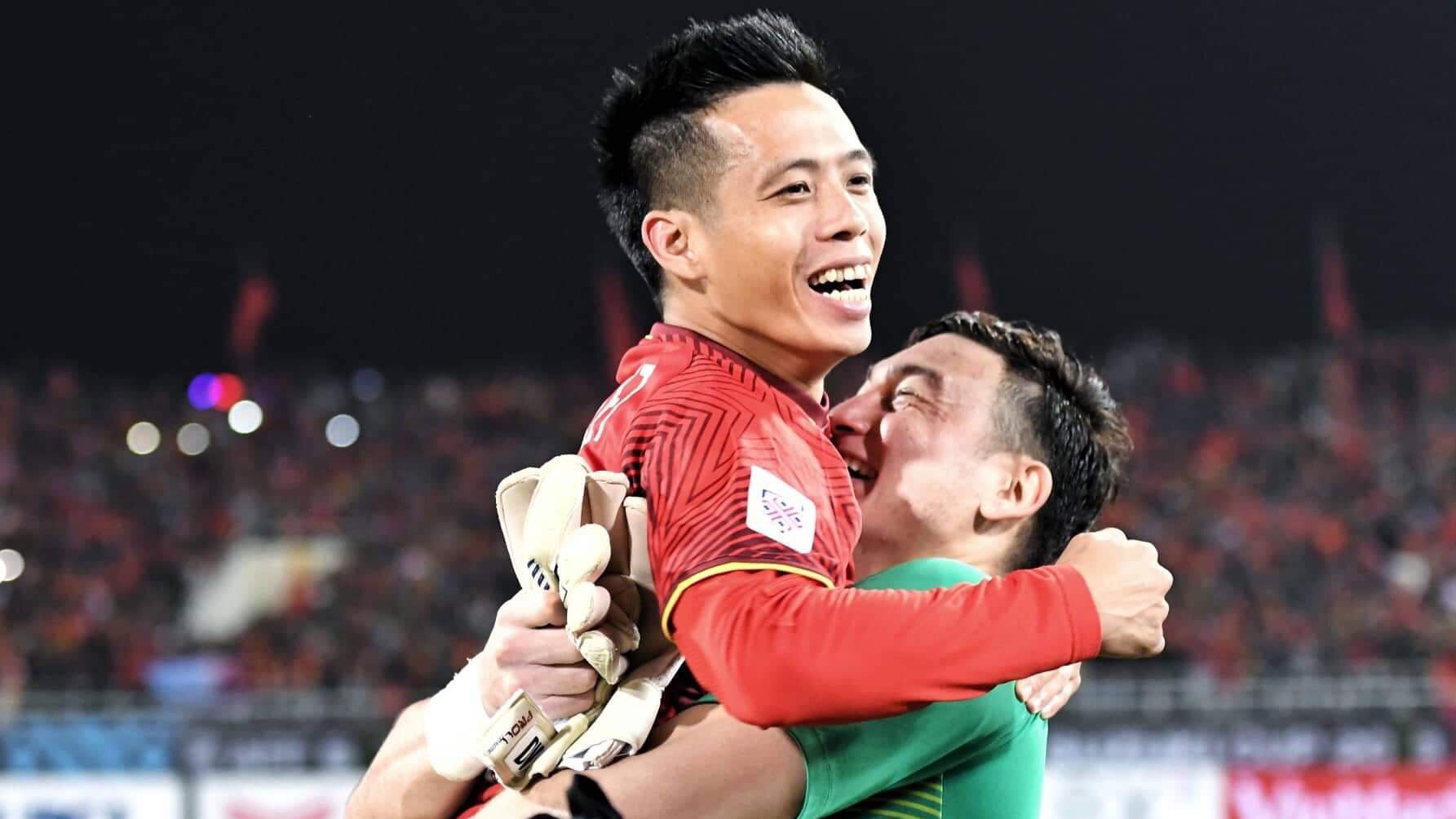 Thanh cong cua tuyen Viet Nam o AFF Cup: Suc manh tu su doan ket hinh anh