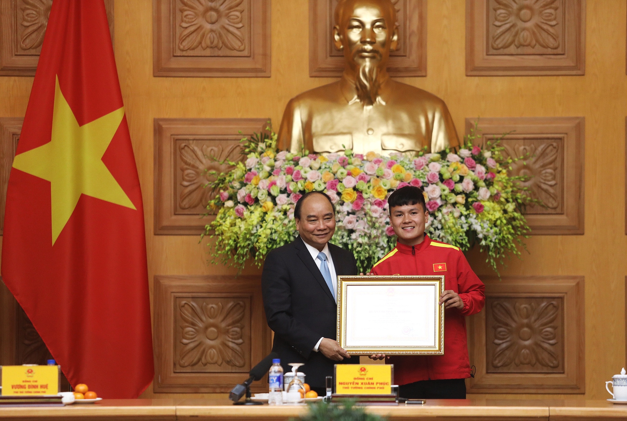 Thu tuong de nghi rut kinh nghiem HLV Bae Ji-won anh 2