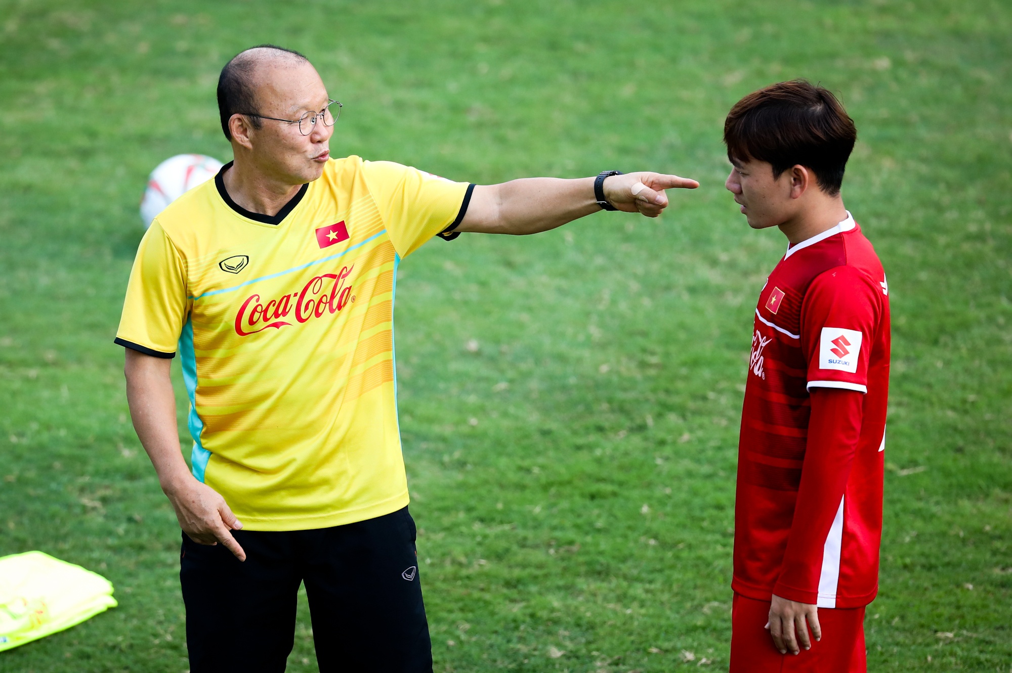 Thay Park nam tay Minh Vuong anh 6