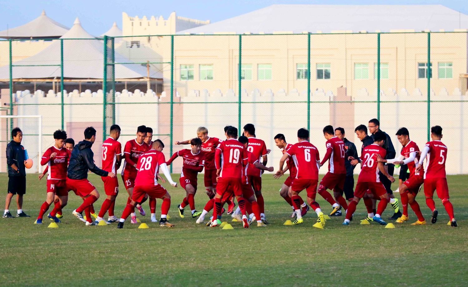 HLV Park Hang-seo dặn dò Văn Lâm, Tuấn Mạnh ảnh 2 HLV Park Hang-seo dan do Van Lam, Tuan Manh anh 2