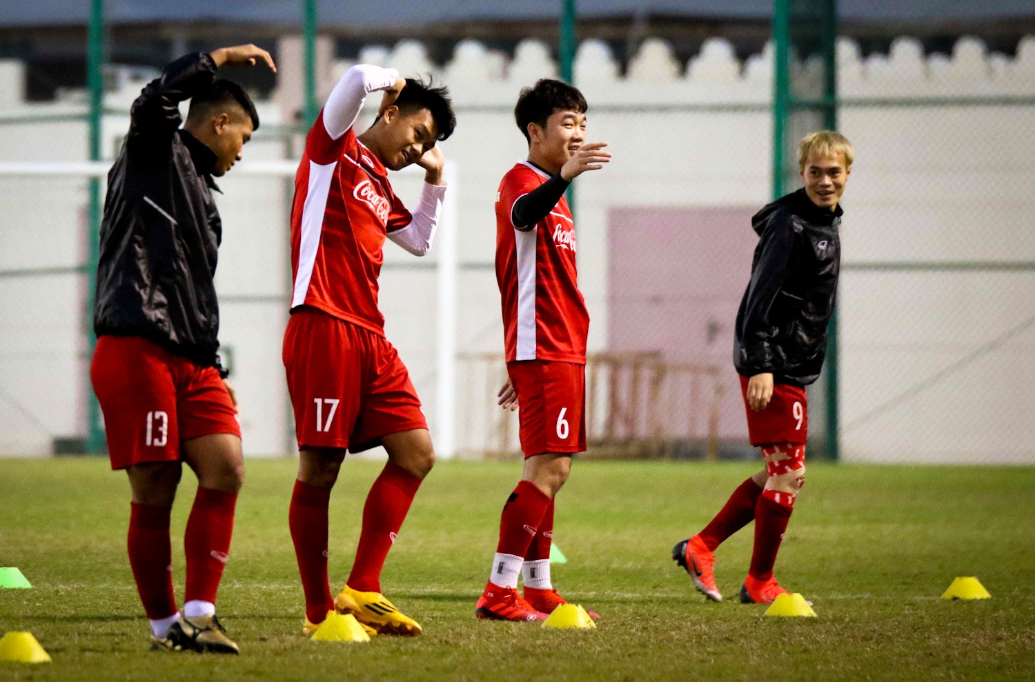 Tuyen Viet Nam cung co hang thu anh 2