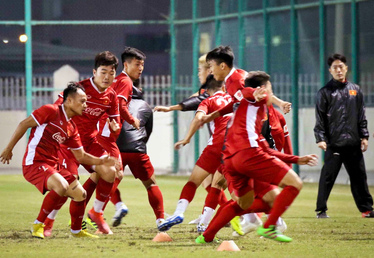 Viet Nam tap buoi cuoi truoc tai dau Philippines anh 5