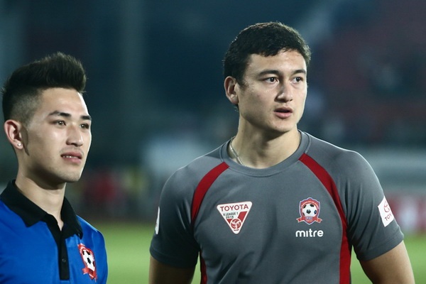 Hanh trinh 4 nam day nuoc mat va kien cuong cua Dang Van Lam hinh anh