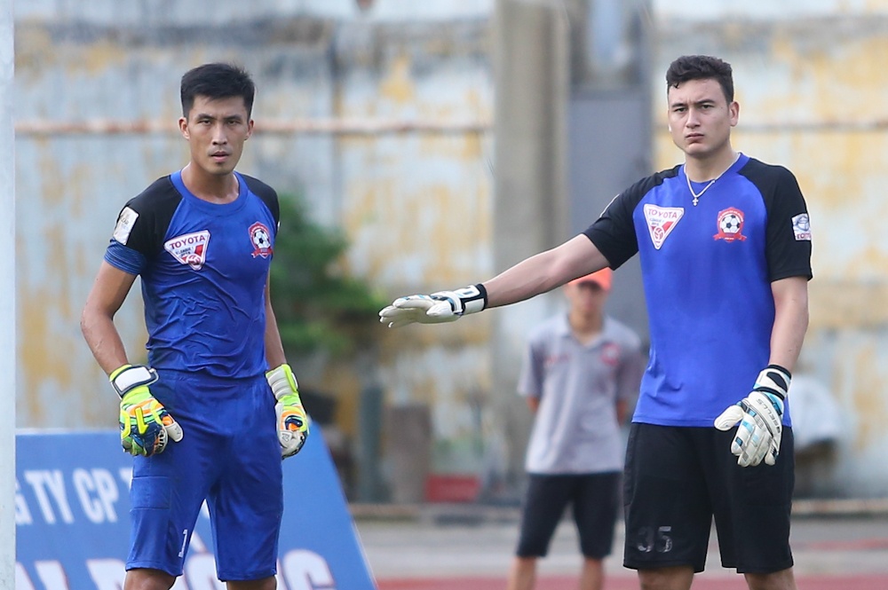 Hanh trinh 4 nam nuoc mat va kien cuong Van Lam anh 1