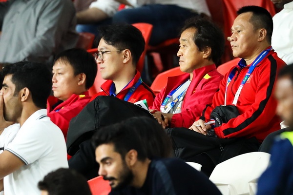 Do tham doi Viet Nam quan sat ky tran Iran pho dien suc manh huy diet hinh anh