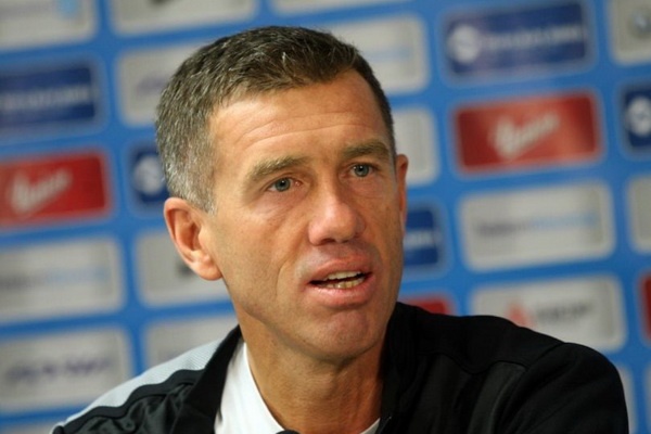 HLV Iraq thua nhan thang may man doi tuyen Viet Nam hinh anh