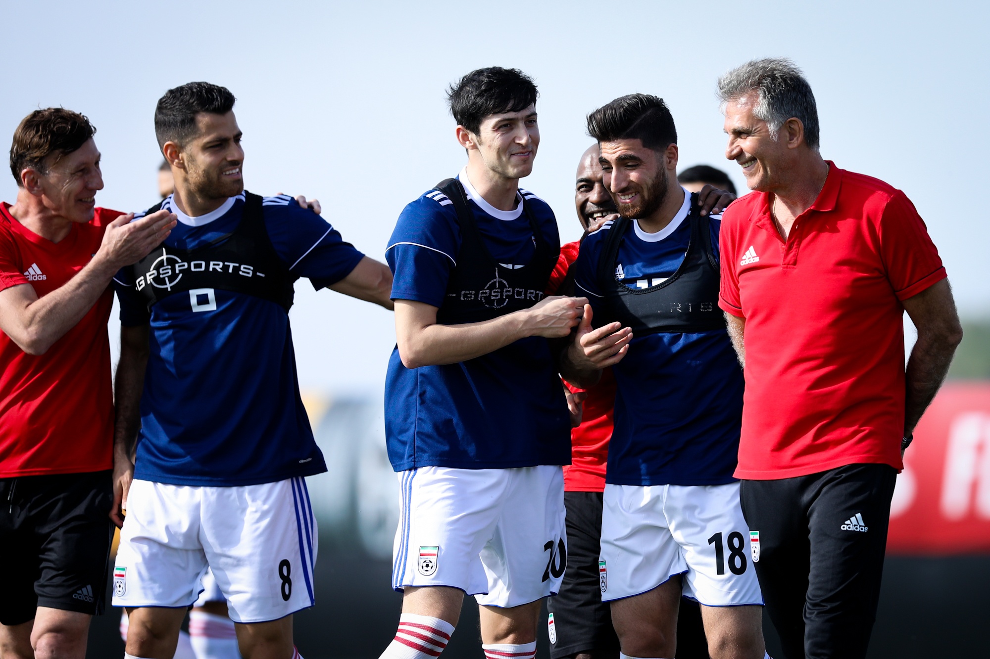 phong vien Iran,  Viet Nam,  Iran,  Asian Cup,  Park Hang Seo,  Carlos Queiros,  Iraq,  Yemen anh 3