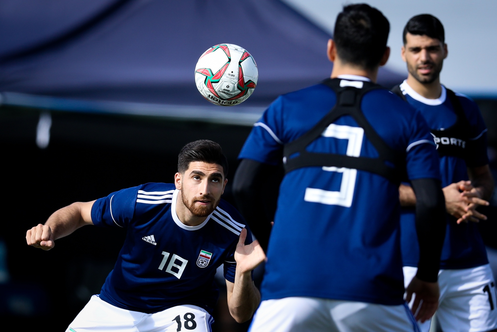 Thay tro Queiroz day tu tin truoc tran Viet Nam anh 2