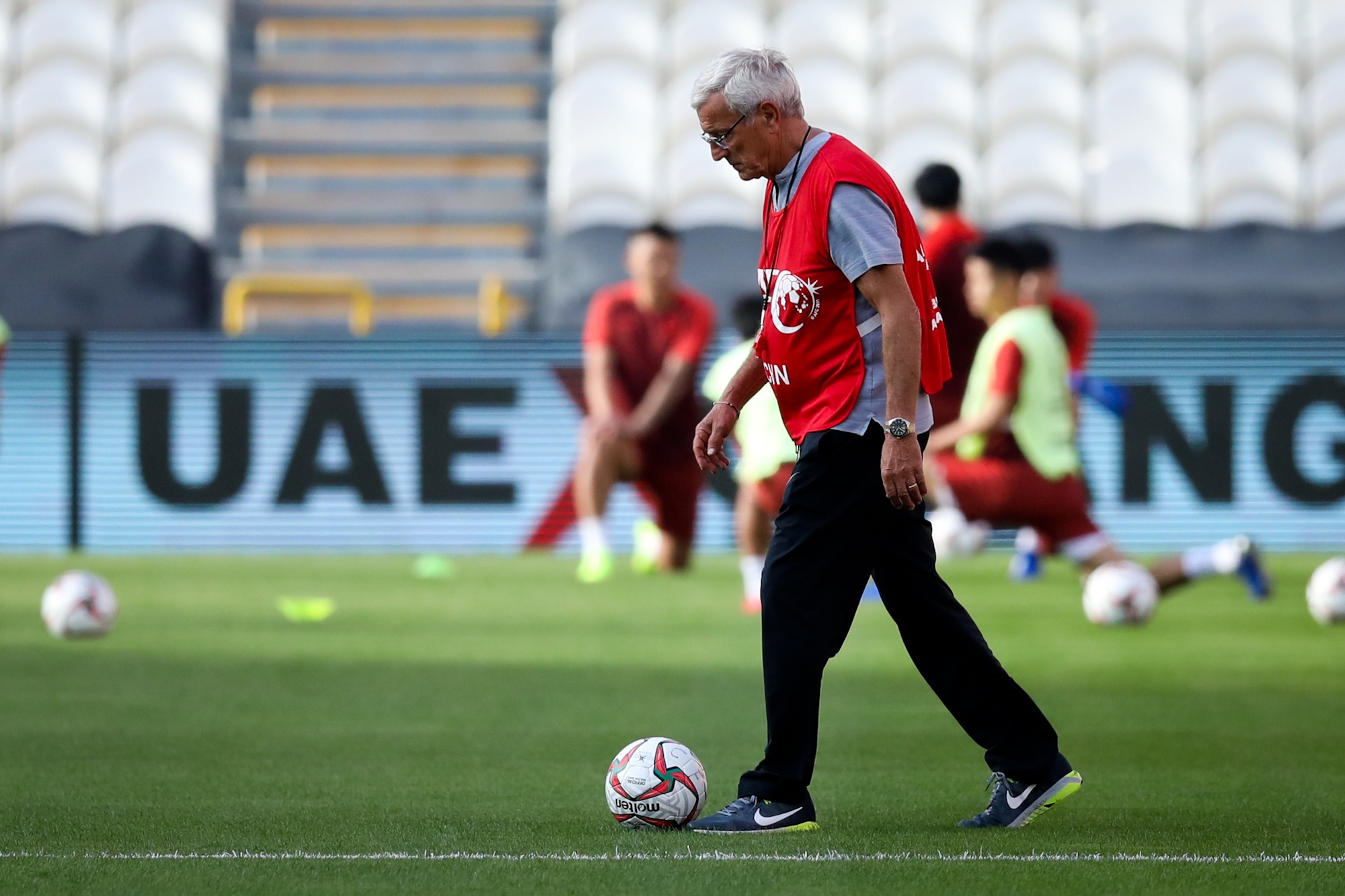 Marcello Lippi cong lung xep dung cu tap luyen anh 1