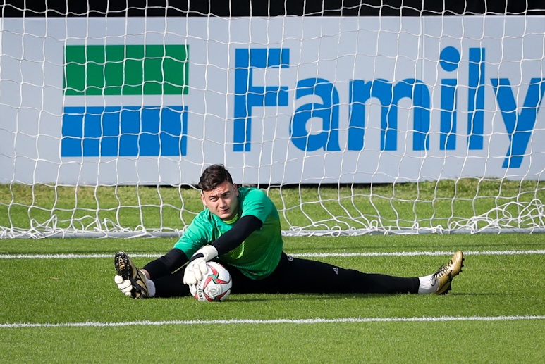 Bùi Tấn Trường, Đặng Văn Lâm, Asian Cup 2019, Park Hang Seo, Bình Dương, Iran, Iraq ảnh 1 Bui Tan Truong, Dang Van Lam, Asian Cup 2019, Park Hang Seo, Binh Duong, Iran, Iraq anh 1