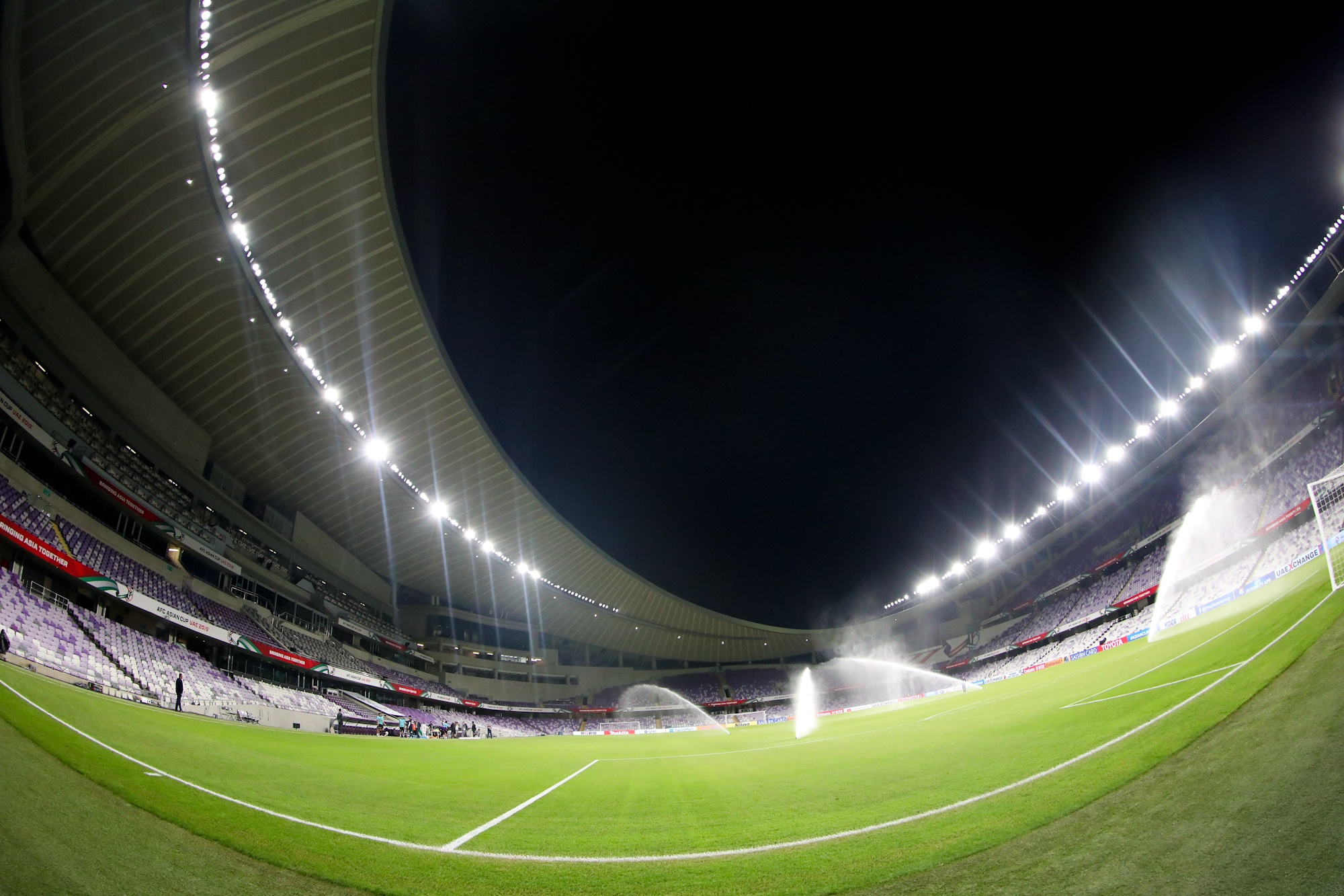 Sân đấu cuối tuyển Việt Nam đẹp như Allianz Arena ảnh 2 San dau cuoi tuyen Viet Nam dep nhu Allianz Arena anh 2