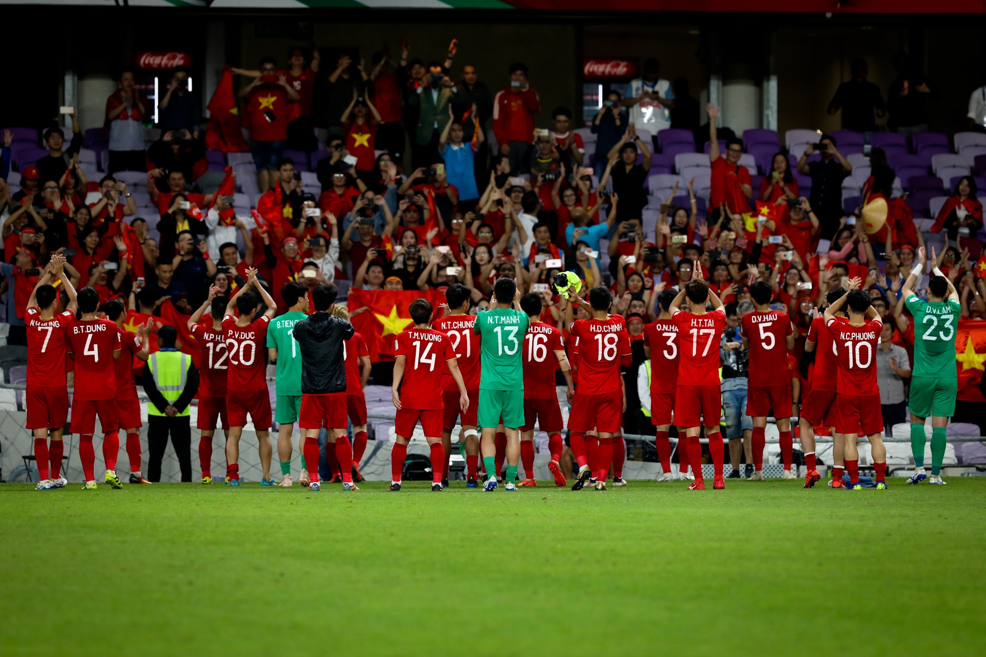 đội tuyển Việt Nam, nụ cười chiến thắng, Asian Cup, đội tuyển Yemen ảnh 12 doi tuyen Viet Nam, nu cuoi chien thang, Asian Cup, doi tuyen Yemen anh 12