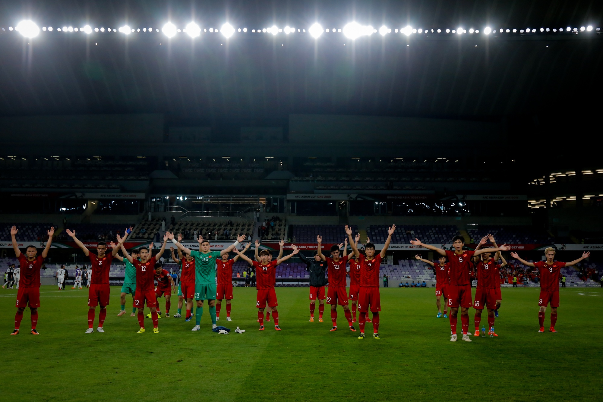 đội tuyển Việt Nam, nụ cười chiến thắng, Asian Cup, đội tuyển Yemen ảnh 8 doi tuyen Viet Nam, nu cuoi chien thang, Asian Cup, doi tuyen Yemen anh 8