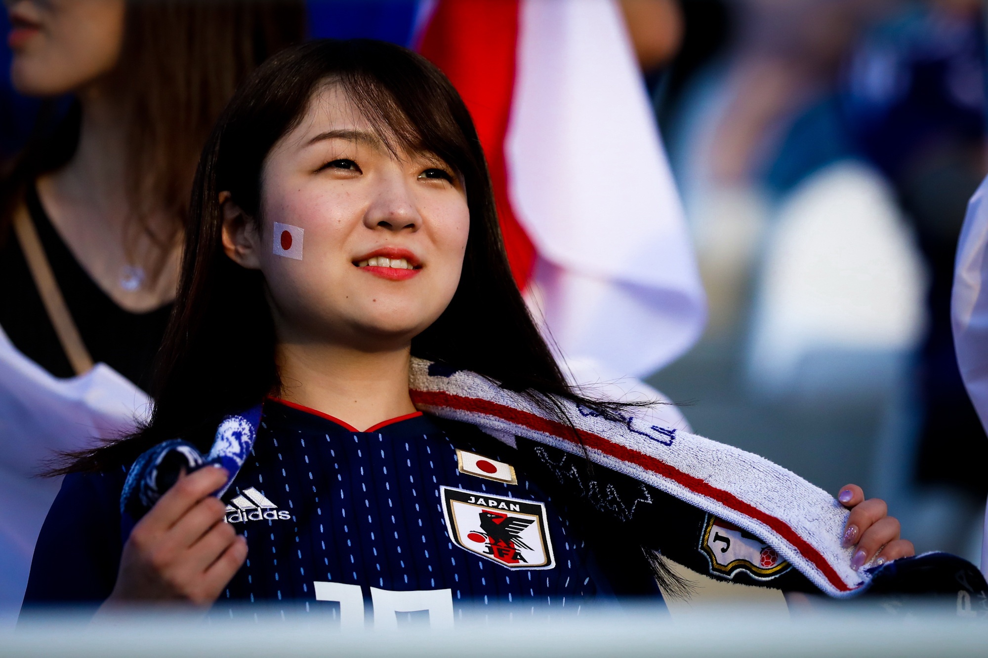 CDV Nhat Ban xinh dep,  rang ro truoc Uzbekistan anh 2