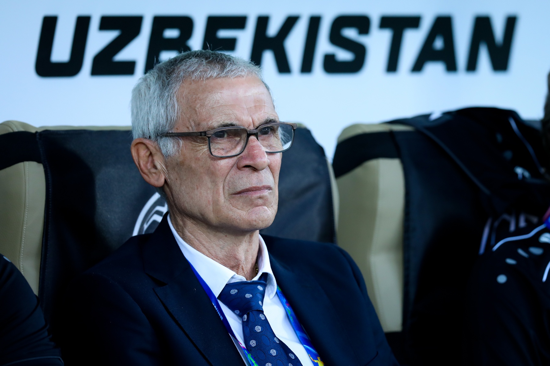 Hector Cuper noi gian vi Nhat Ban choi xau anh 2