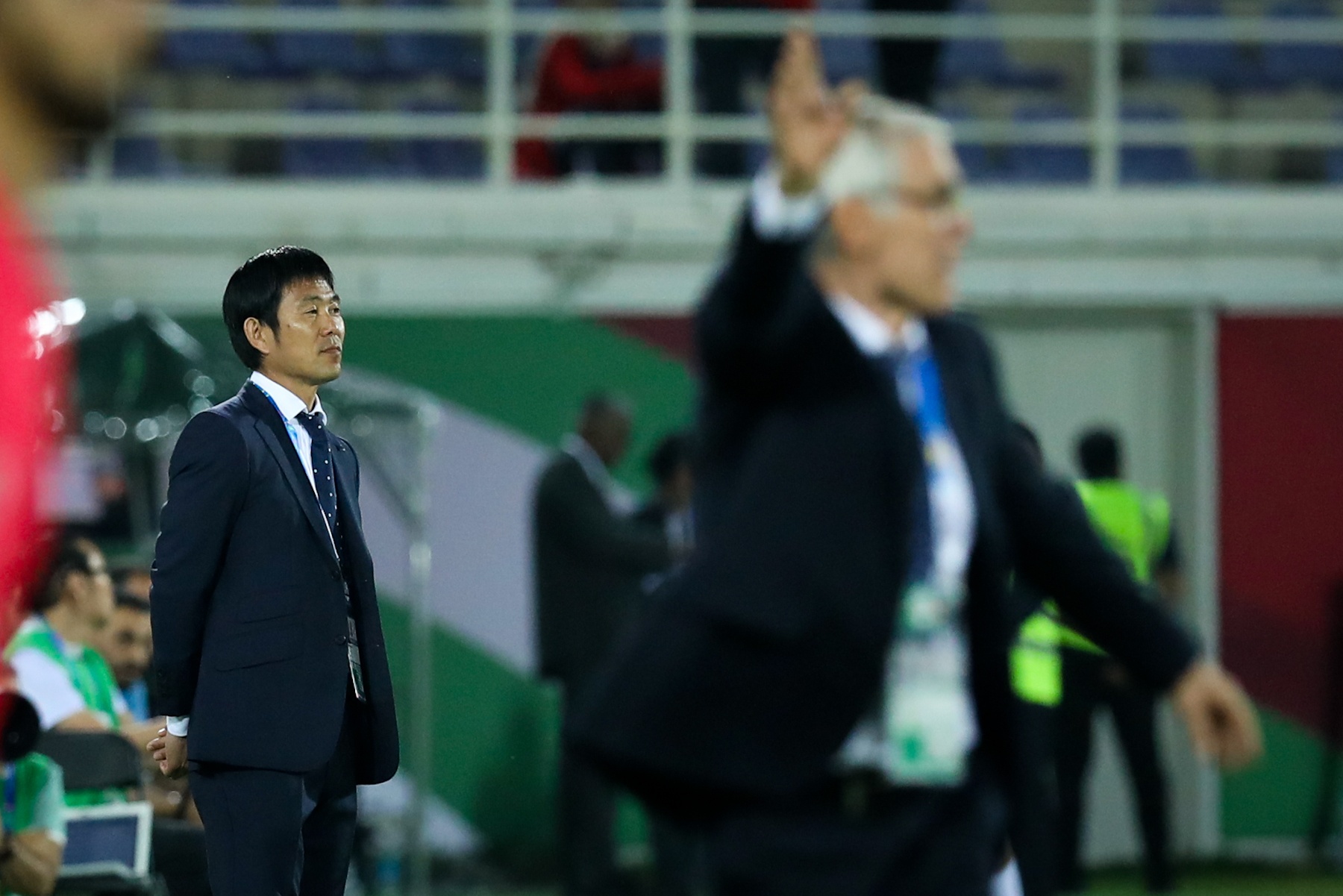 Hector Cuper noi gian vi Nhat Ban choi xau anh 10