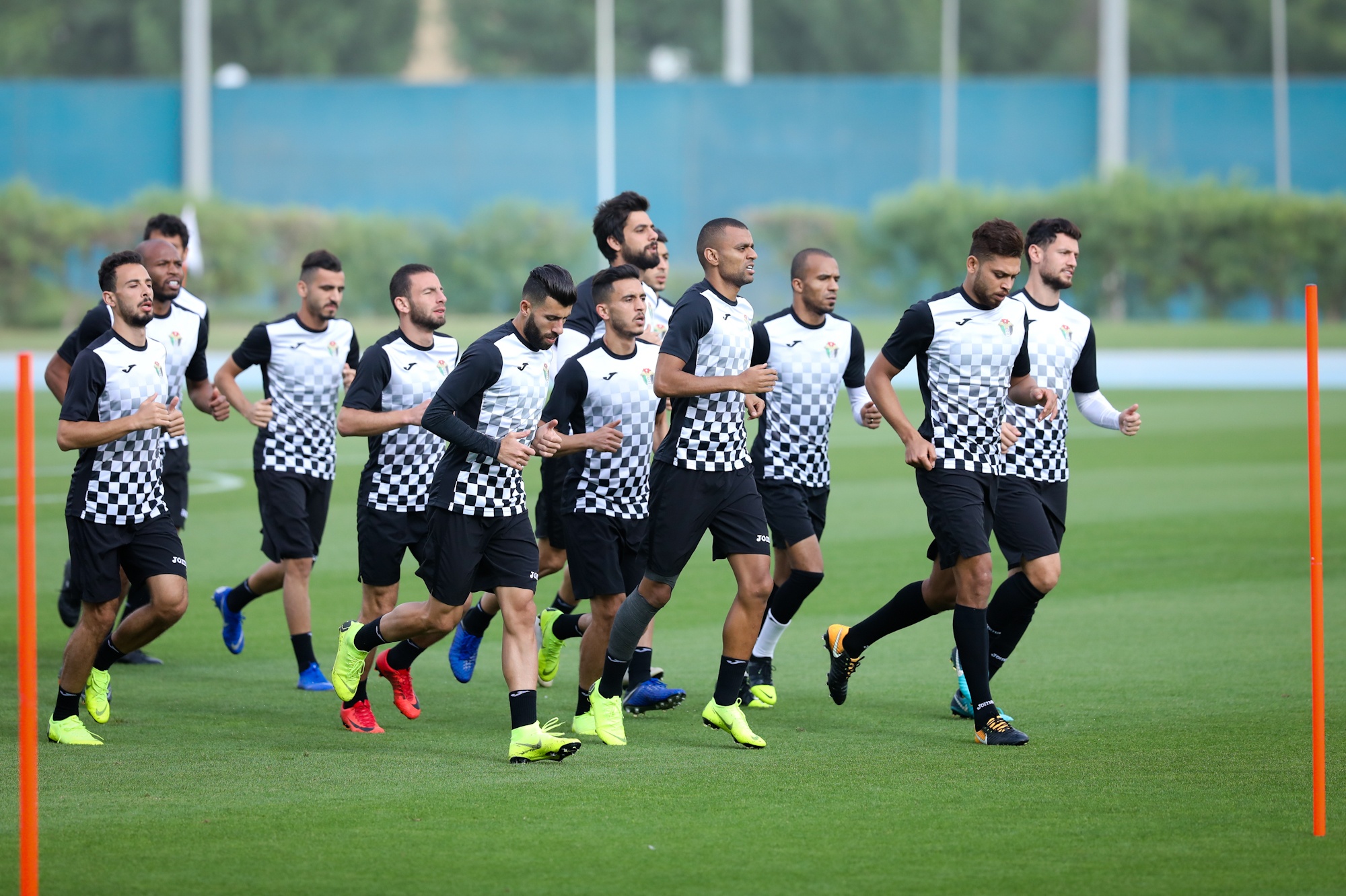 Tuyen Jordan uong nuoc tang luc dau Viet Nam anh 8