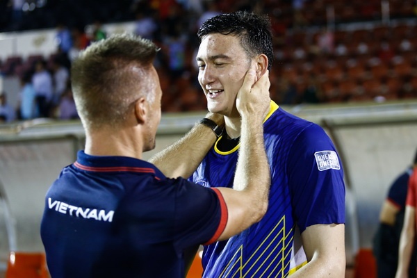 Hang cong Jordan tung bat luc truoc Van Lam nhu the nao? hinh anh