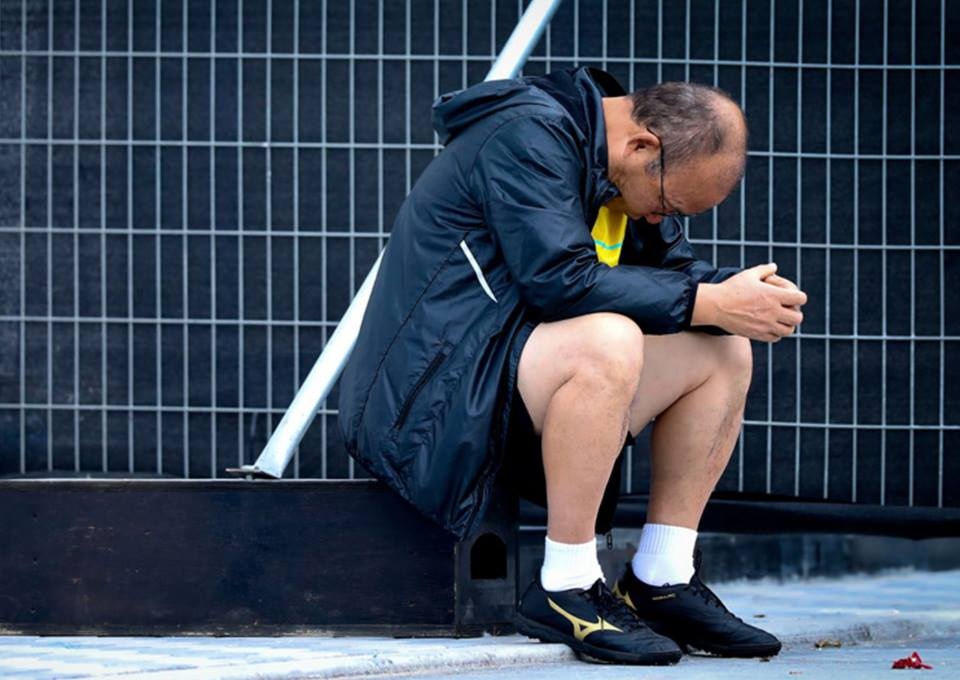 HLV Park Hang-seo tram tu truoc tran dai chien voi Jordan hinh anh