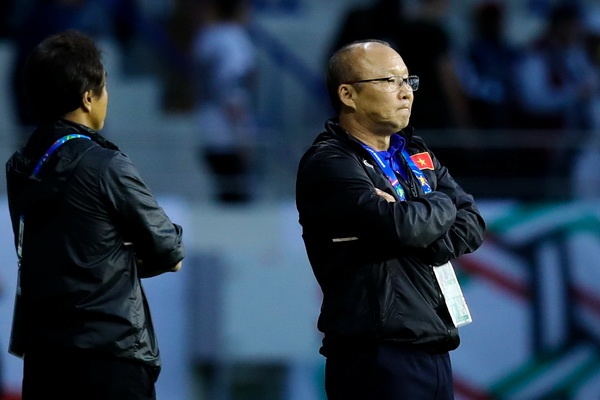 Thay Park lang le trong chien cong lich su cua tuyen Viet Nam hinh anh