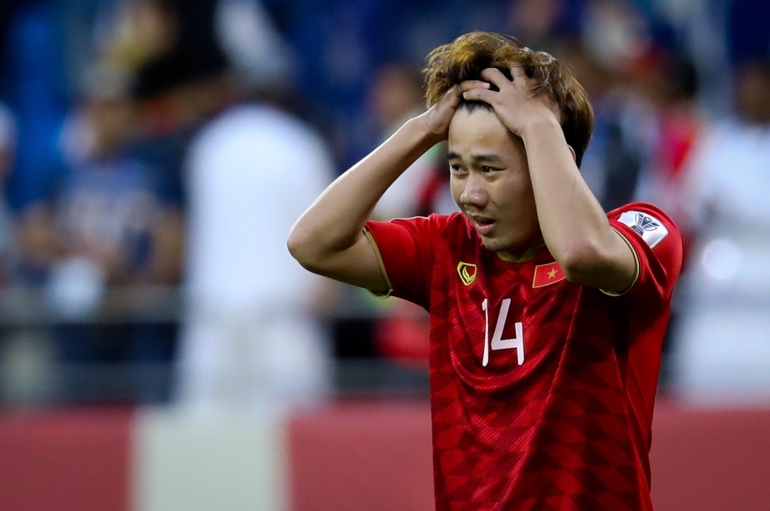 Viet Nam day ban linh,  Jordan yeu duoi anh 11