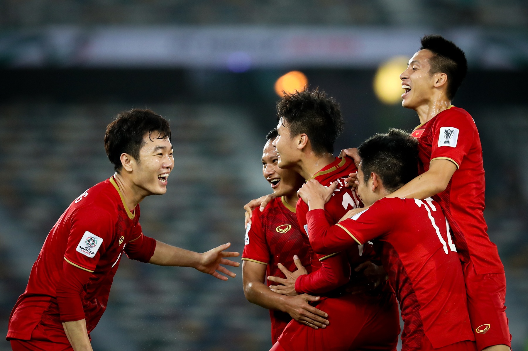 Một năm kỳ diệu của bóng đá Việt Nam ảnh 3 Mot nam ky dieu cua bong da Viet Nam anh 3