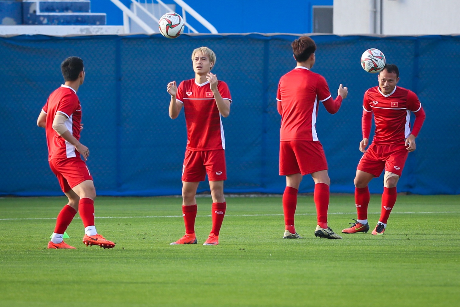 Tuyen Viet Nam tap buoi cuoi truoc tran Nhat Ban anh 6