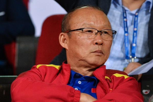 HLV Park Hang-seo truc tiep di Campuchia tuyen quan cho U23 Viet Nam hinh anh