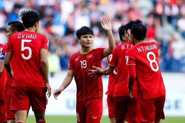 Bao nhieu nguoi hung Asian Cup du tuoi du SEA Games 2019? hinh anh