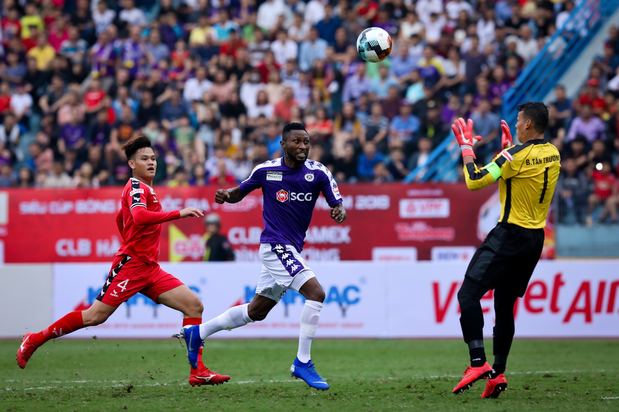 Doi hinh hai giup bau Hien nang cup anh 4