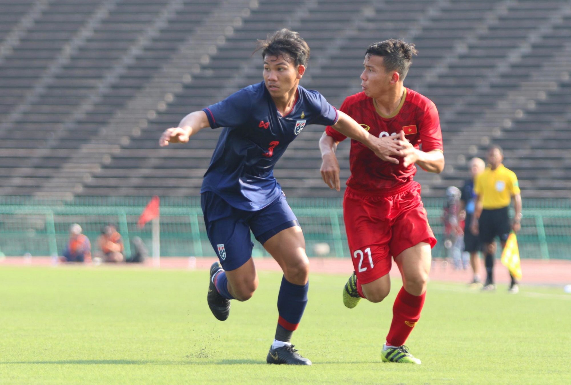 U22 Viet Nam bai tran: Chi co Quang Hai anh 2