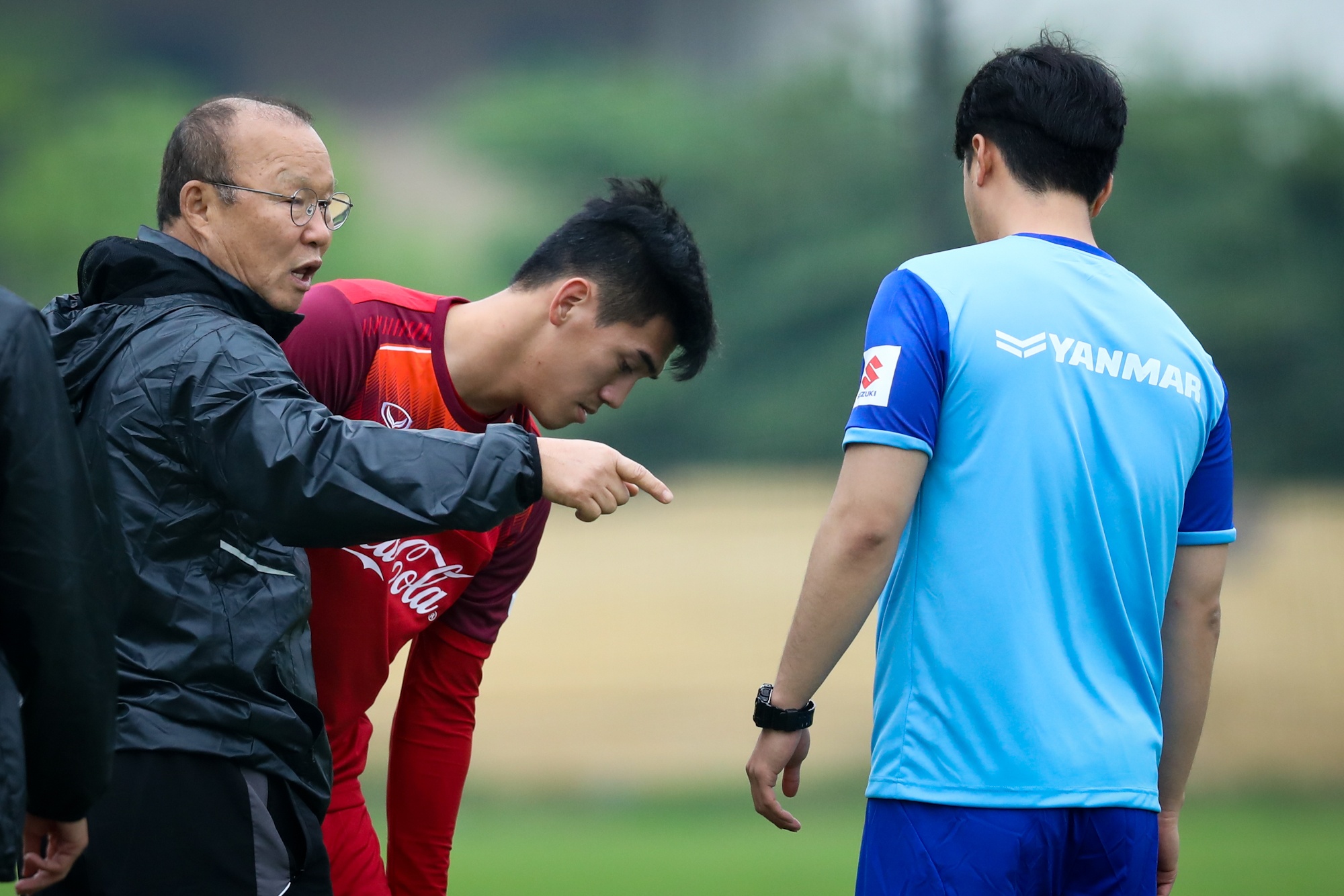 Bui Tien Dung gap su co U23 Viet Nam anh 4