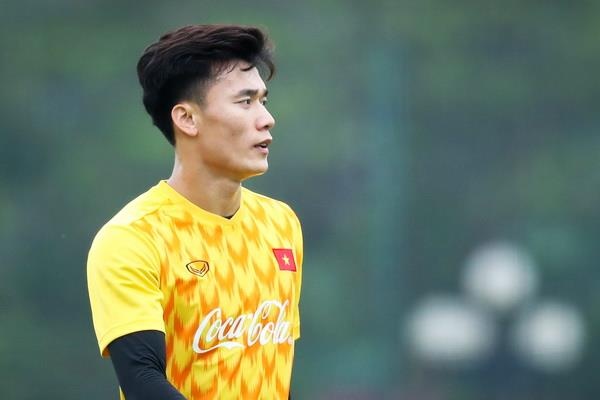 Bui Tien Dung du bi o CLB nhung la su lua chon so mot tai U23 Viet Nam hinh anh