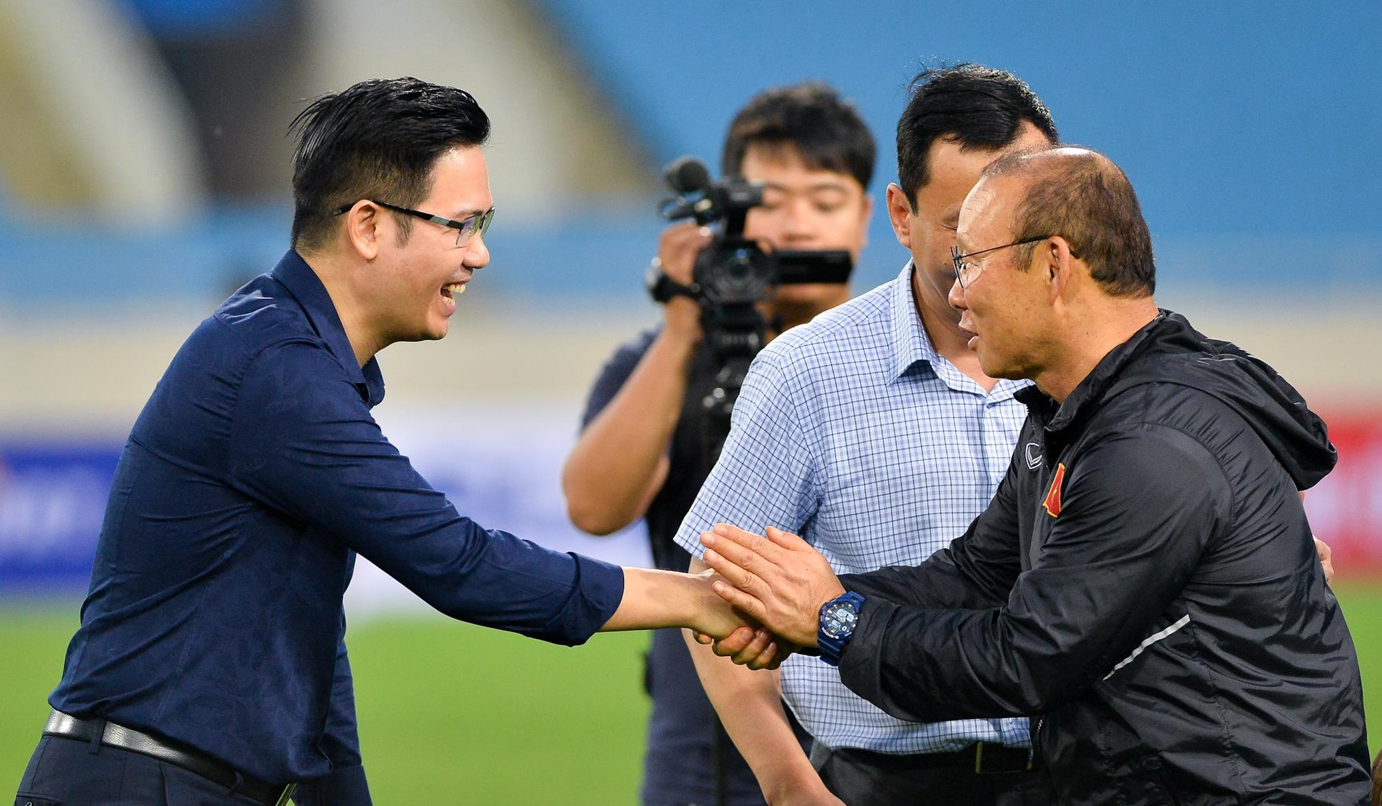 U23 Việt Nam nhận 500 triệu từ bầu Tam ảnh 2 U23 Viet Nam nhan 500 trieu tu bau Tam anh 2