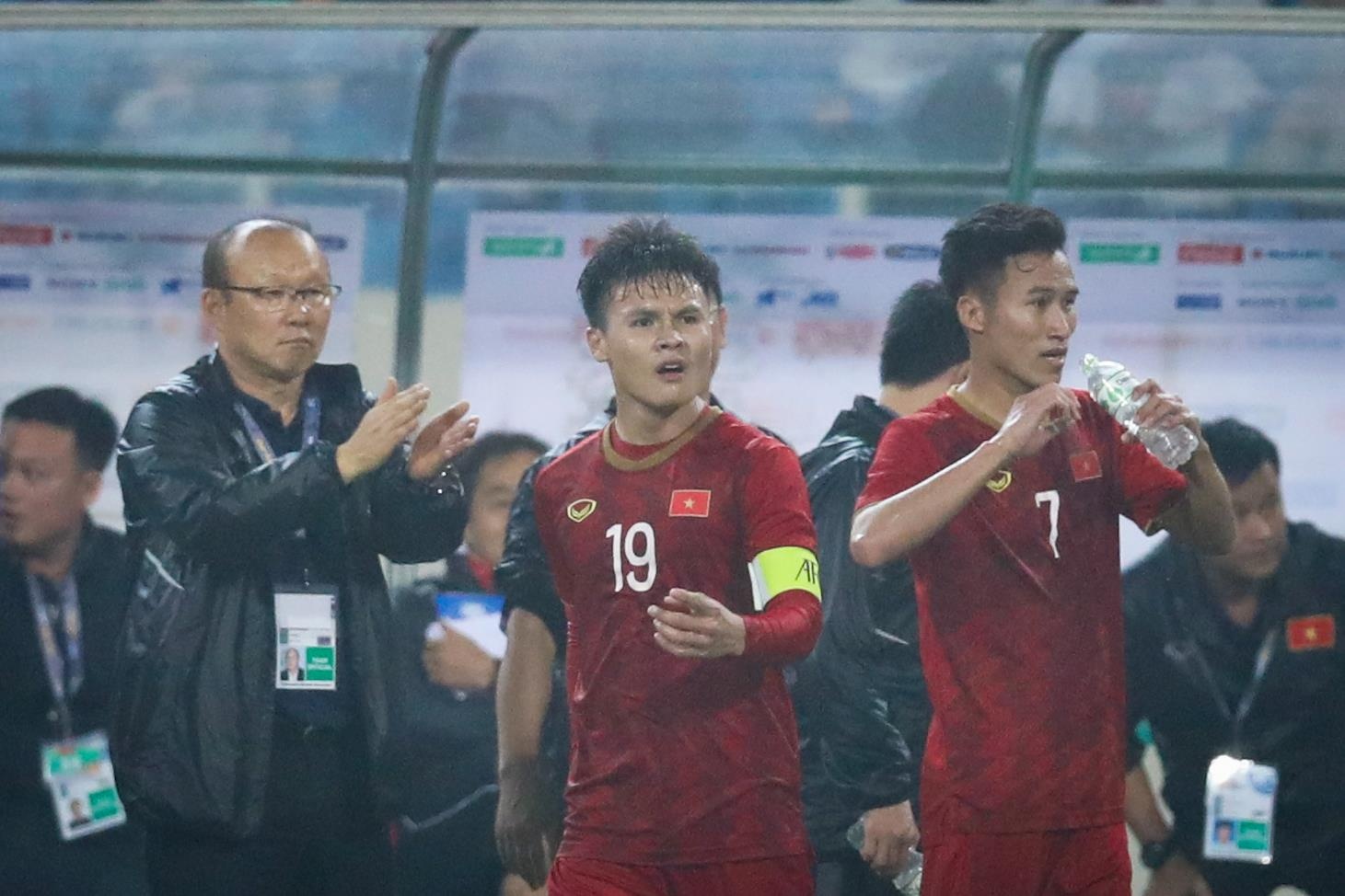 Quang Hai: Ganh nang thu quan khong ngan anh 13