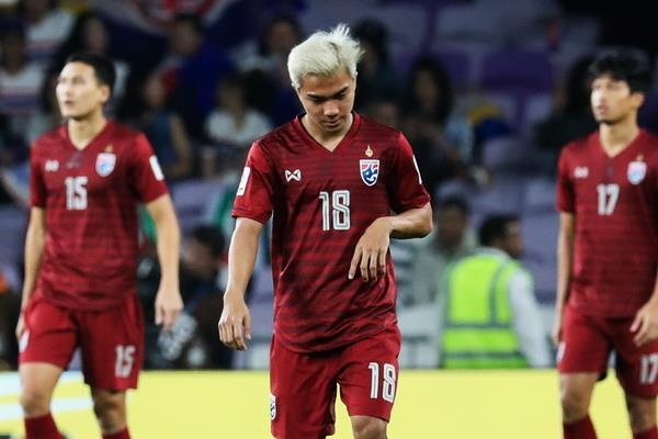 Vi sao cac HLV chau Au tu choi dan dat tuyen Thai Lan? hinh anh