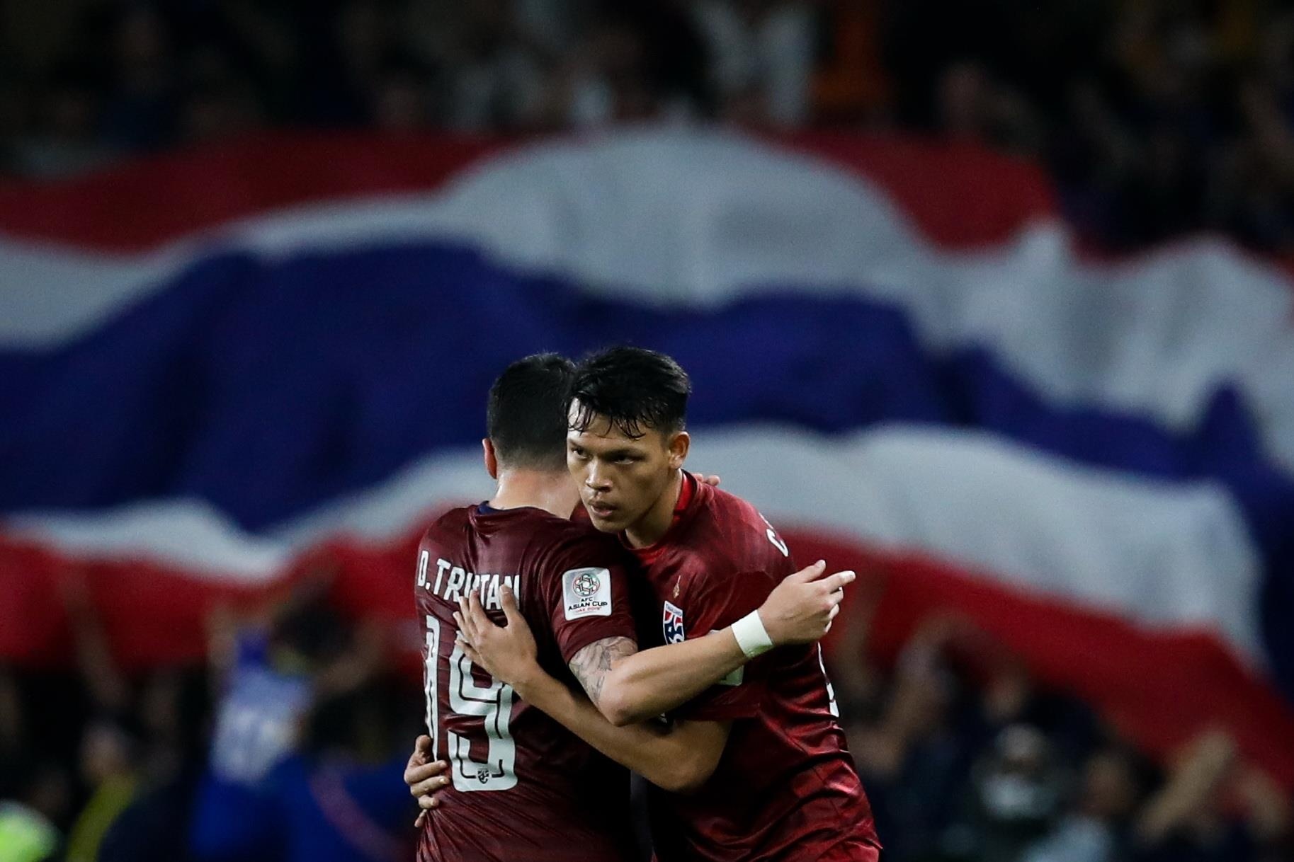 Thai Lan phai dung HLV noi o King's Cup 2019 anh 2