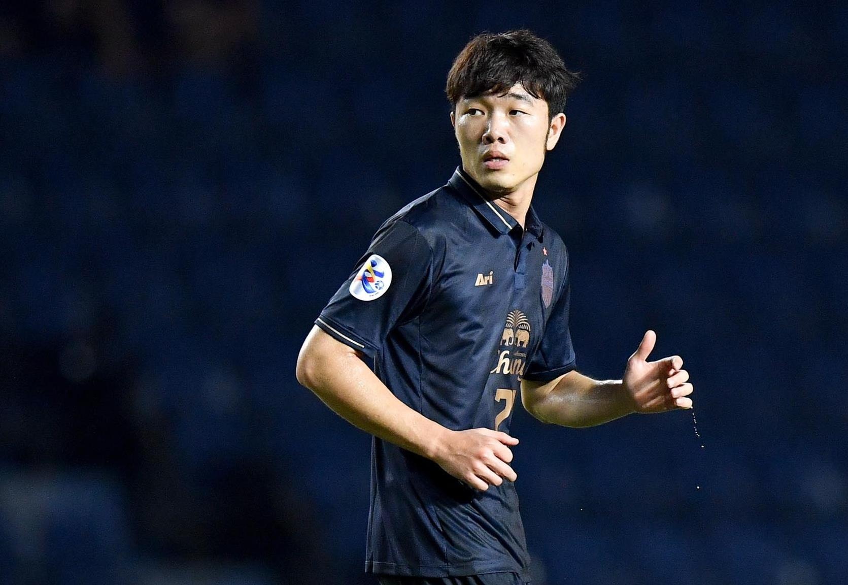 Xuan Truong hy vong sang len giua man dem anh 1