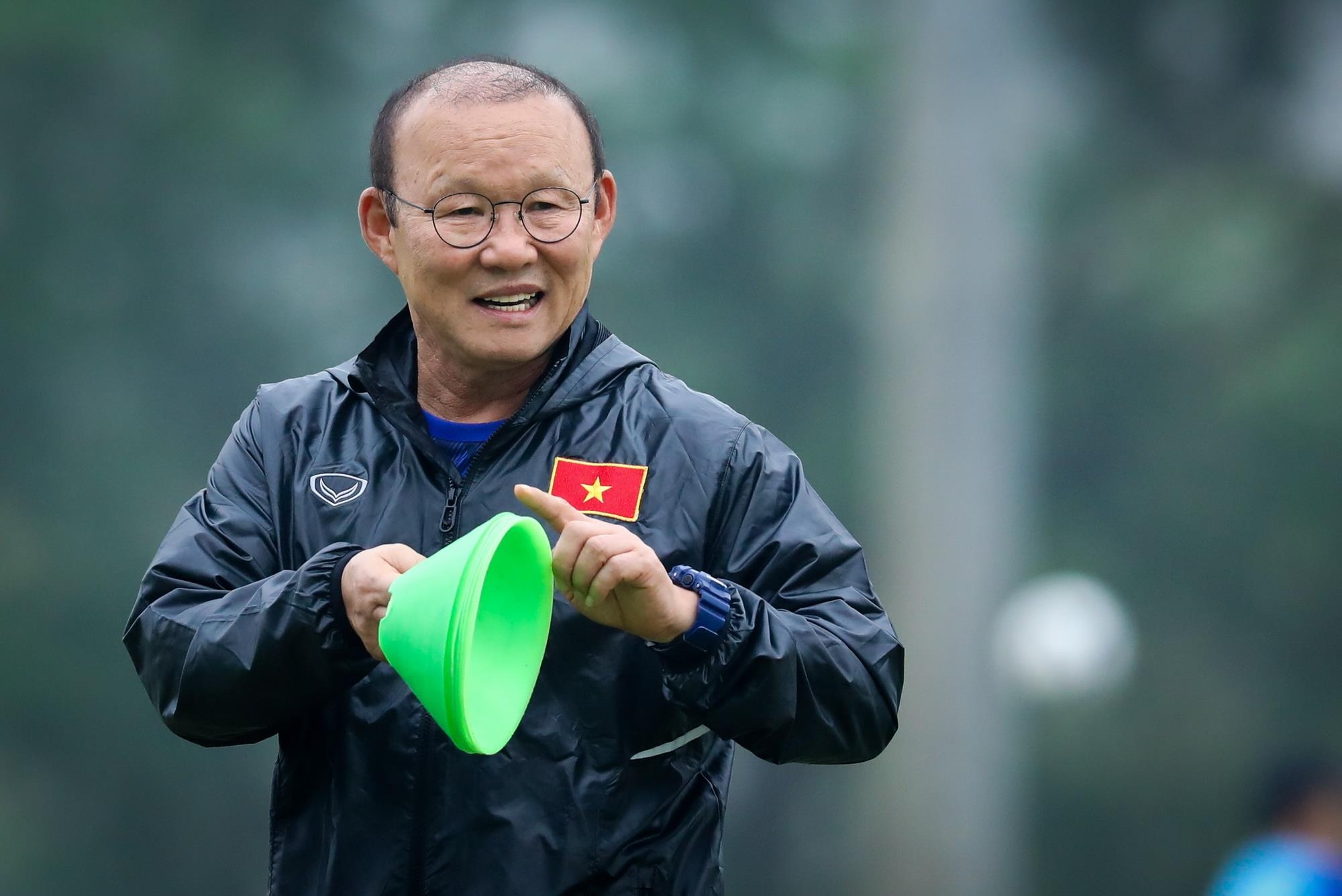 HLV Park Hang-seo di Czech gap Filip Nguyen anh 1