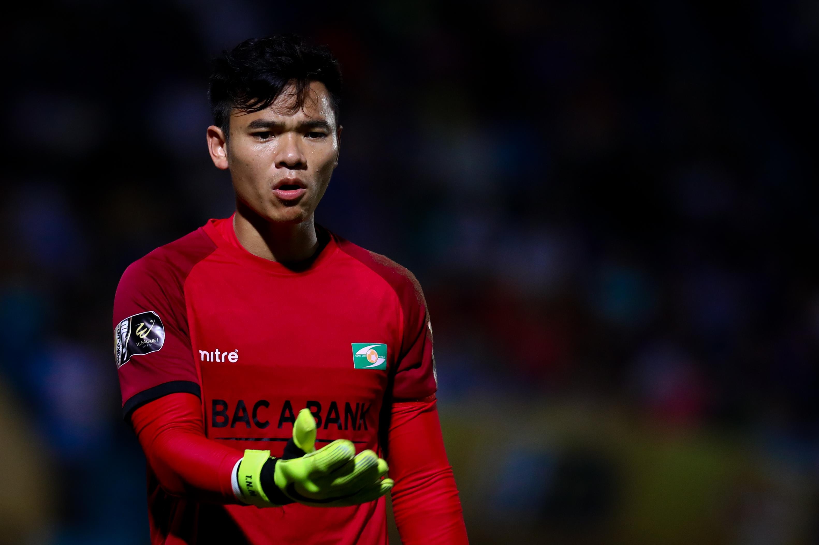 Nhan to moi cua thay Park o King's Cup anh 10