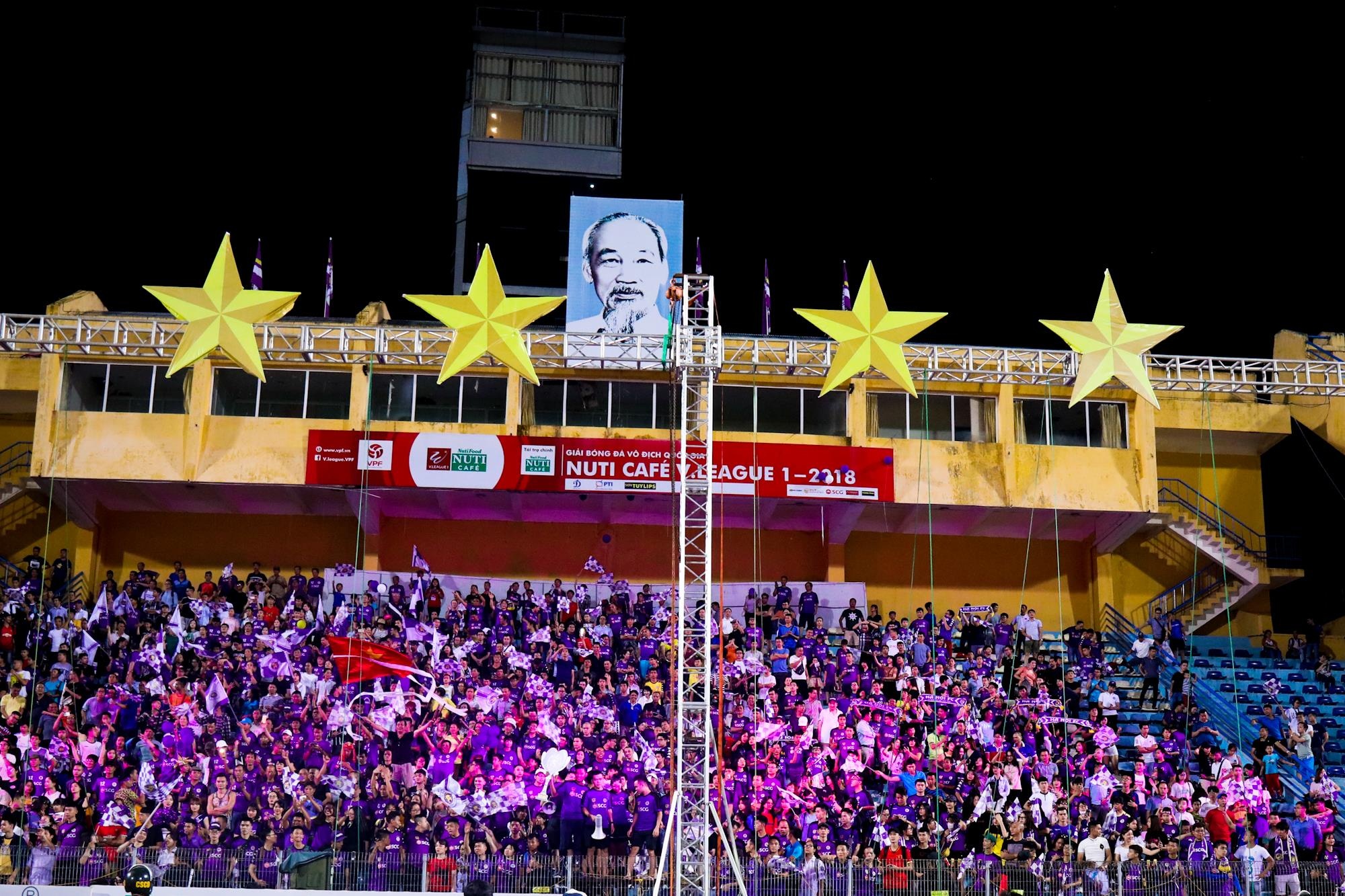 HAGL co con la doi bong nhieu CDV nhat? anh 1