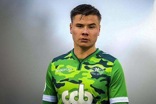 Alex Dang: Da bong duoi cai nong 35 do o Viet Nam la thu thach hinh anh