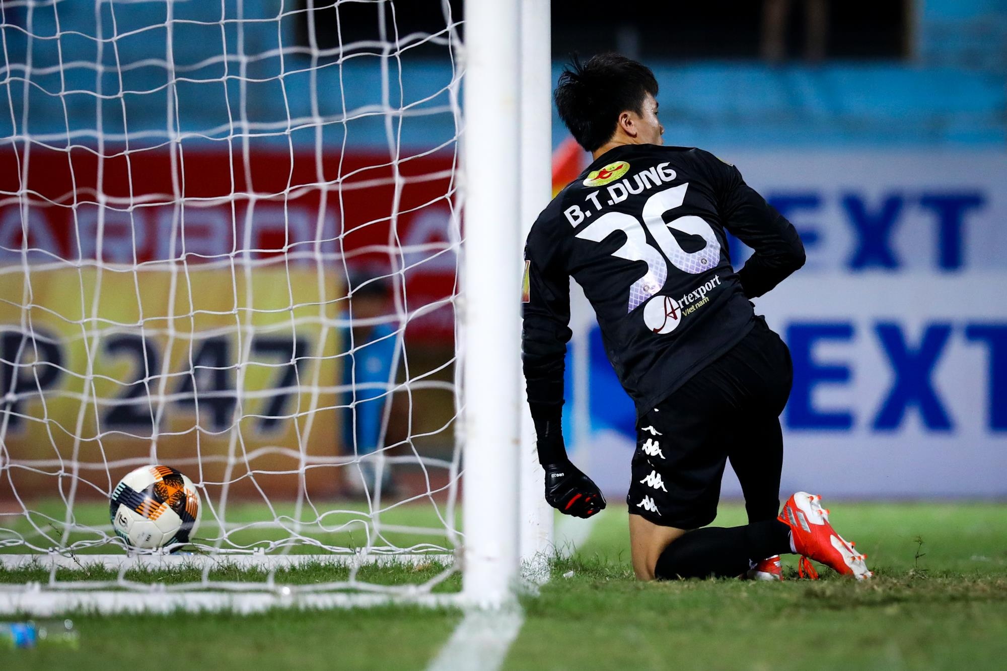 Bùi Tiến Dũng, Hà Đức Chinh gây thất vọng ảnh 4 Bui Tien Dung, Ha Duc Chinh gay that vong anh 4