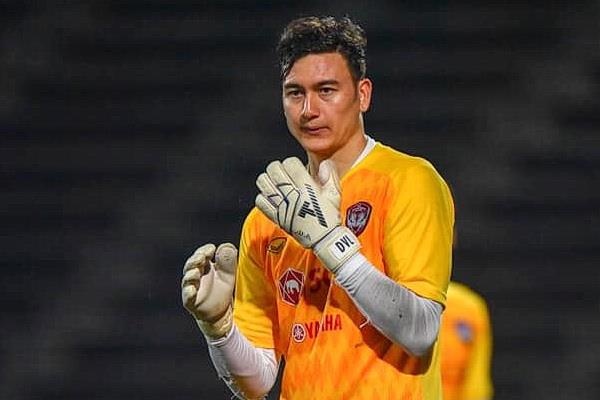 Van Lam chua muon ra chau Au thi dau nhu thu mon Thai Lan hinh anh