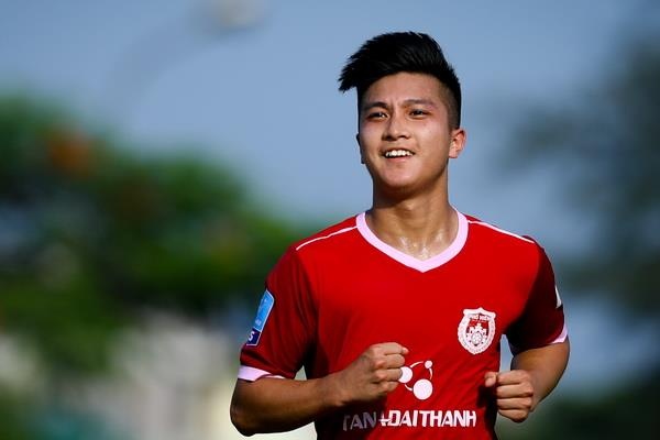 Cau thu Viet kieu Martin Lo lan dau duoc trieu tap len U23 Viet Nam hinh anh