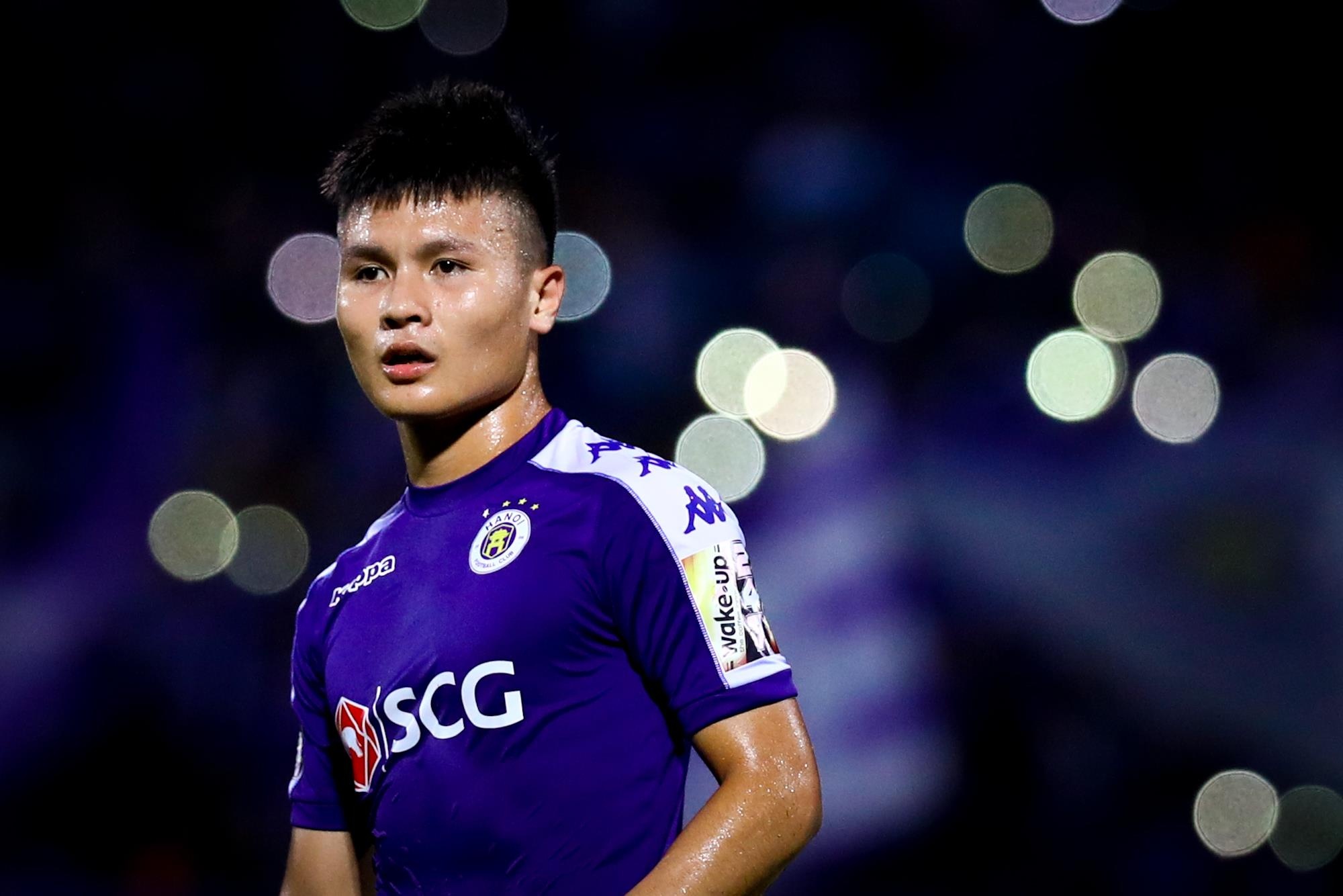 Quang Hai tit ngoi 7 tran truoc King's Cup anh 4