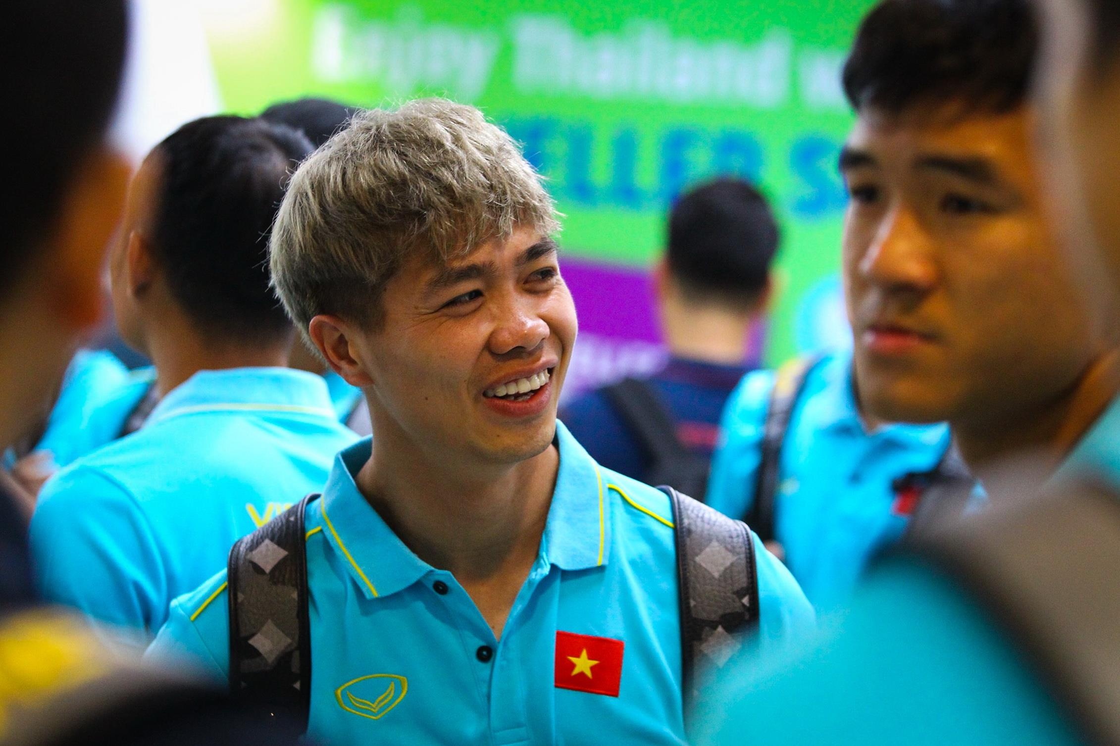 Công Phượng rạng rỡ lên tuyển Việt Nam ảnh 2 Cong Phuong rang ro len tuyen Viet Nam anh 2