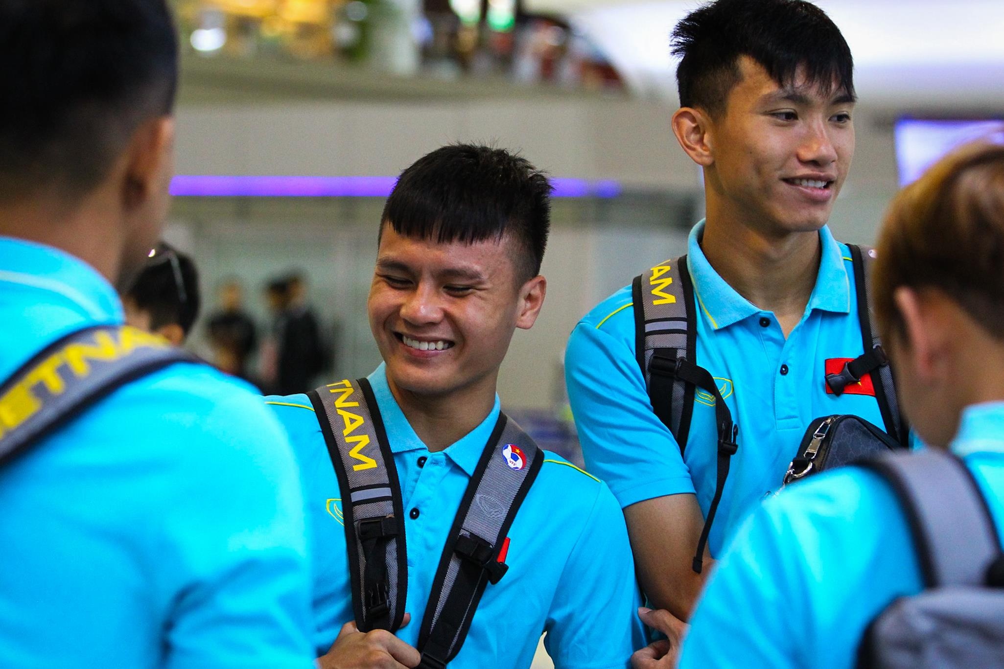 Công Phượng rạng rỡ lên tuyển Việt Nam ảnh 6 Cong Phuong rang ro len tuyen Viet Nam anh 6